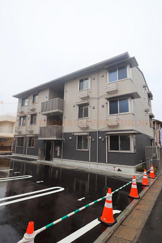 西鉄天神大牟田線 雑餉隈駅 徒歩5分 3階建 築8年