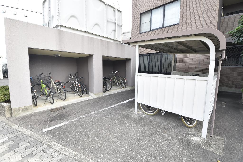 メイプル八田