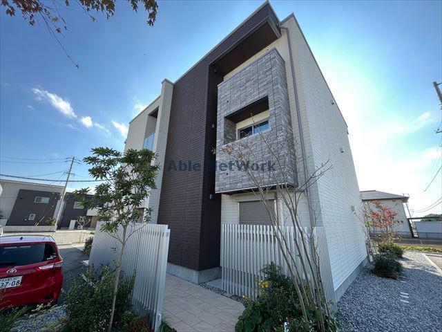 GRANDE ALBERO
