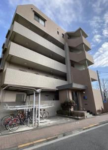 イーストヴィラ