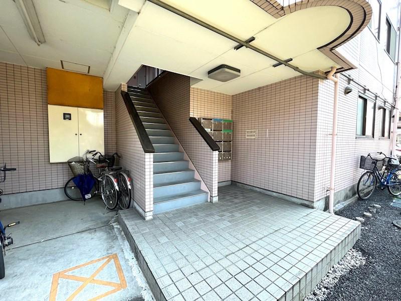 ダイワビル(2DK/2階)の外観写真