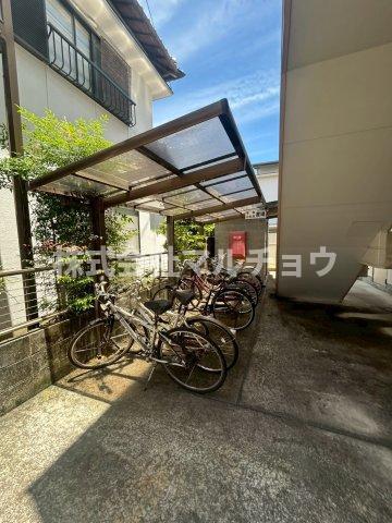エステイト新屋敷
