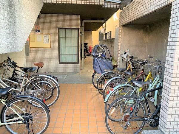 ロワイヤル東井堀12
