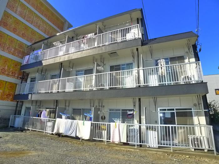 平和マンション