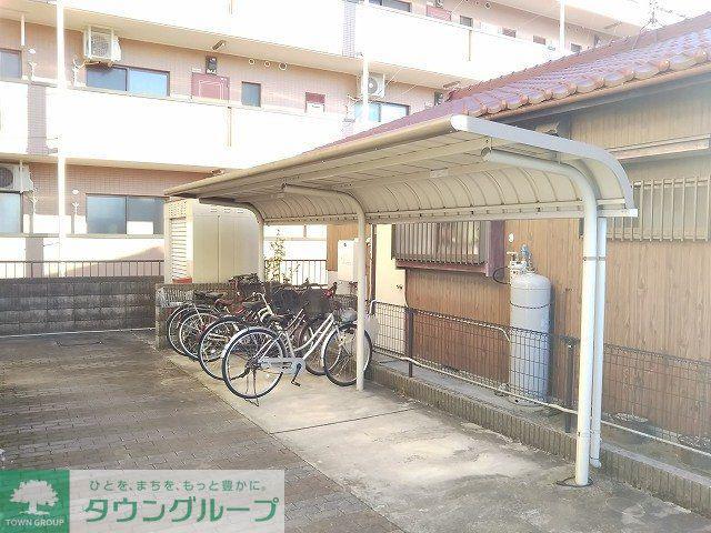 レオパレスニューハイツ コスモ