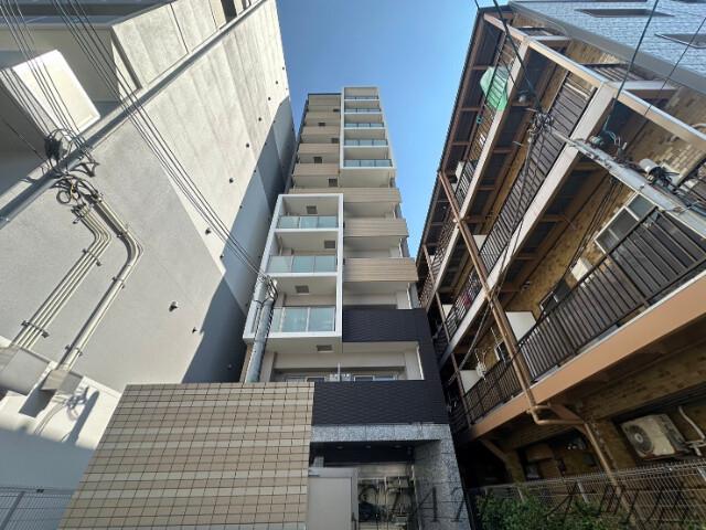 セオリー大阪ベイステージ