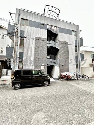 メゾン江坂イースト