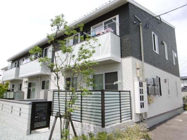プロヌーブ南小泉