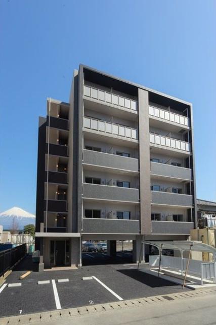 ヴィガラス永田町(1K/4階)