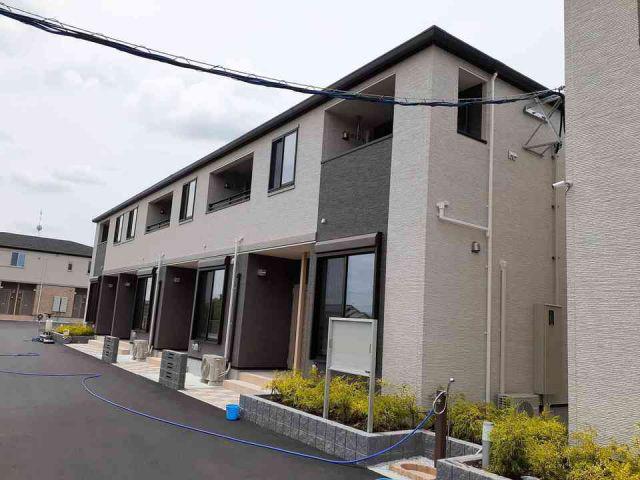 プラージュ B