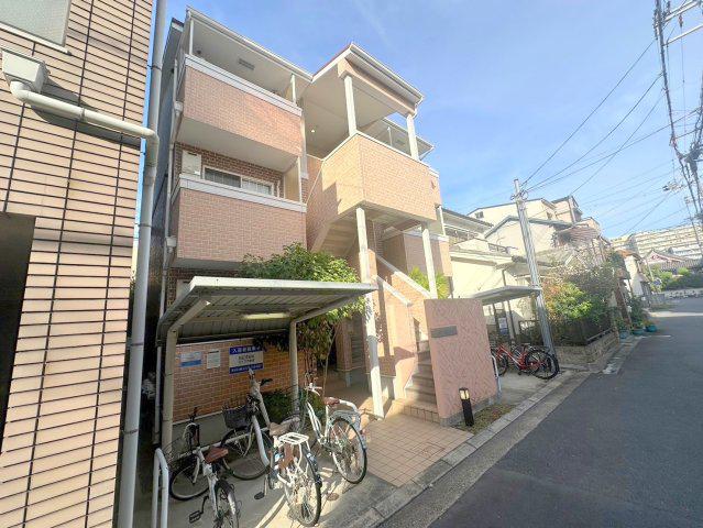 エストレヤ荒川