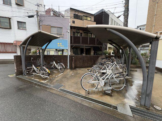 ブライト 岸里
