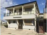 セシールハイツ5号棟 1階