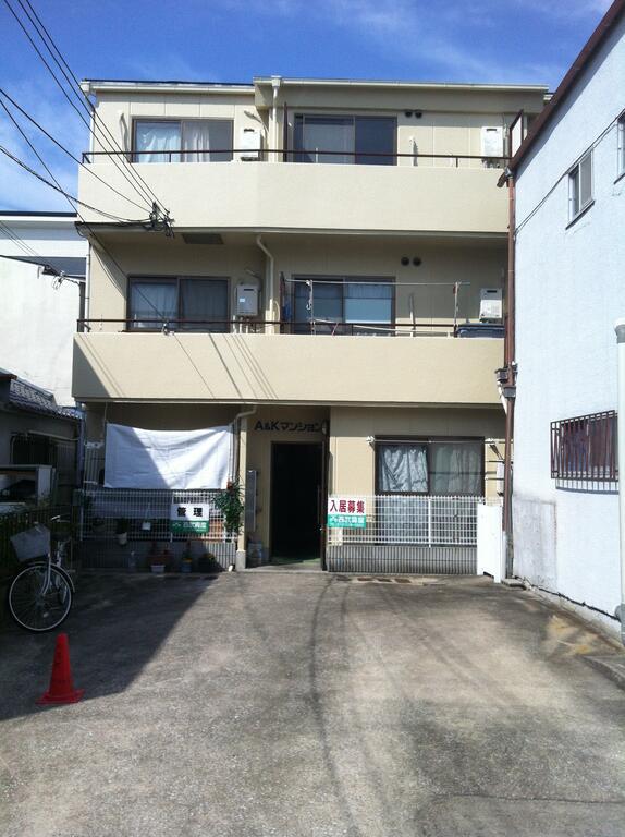 ＪＲ山陽本線 垂水駅 徒歩8分  築32年(ワンルーム/2階)