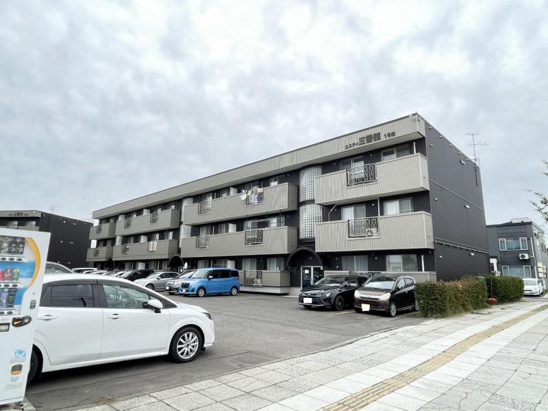 エスティ三番舘1号館