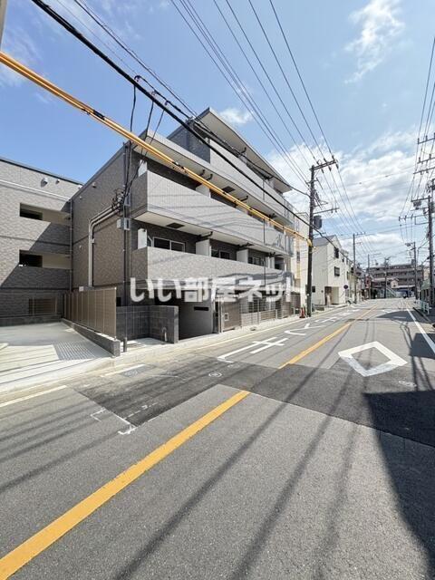 SHOKEN RESIDENCE横浜生麦III