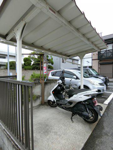 ボンリビェール吉田 A棟