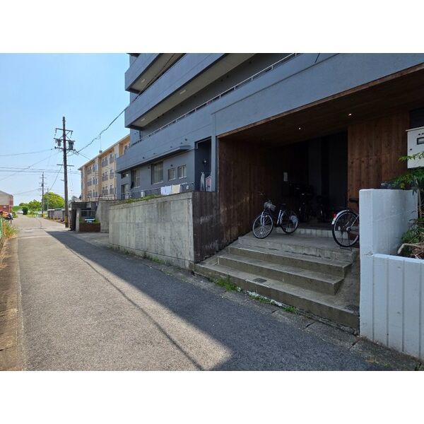 森産ビル