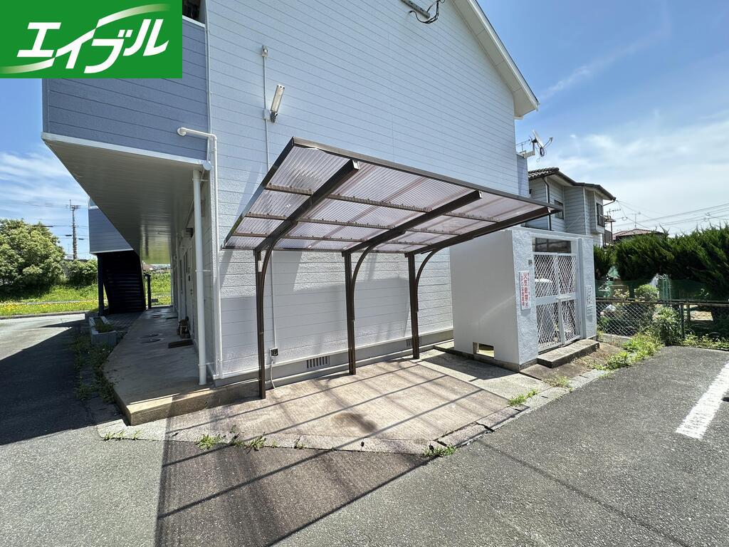 タウニーズ