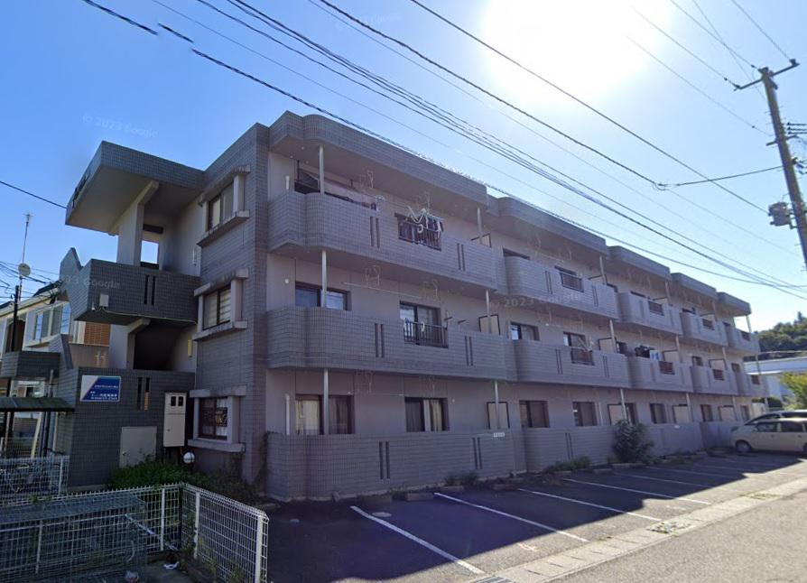 エヴァマンション高山
