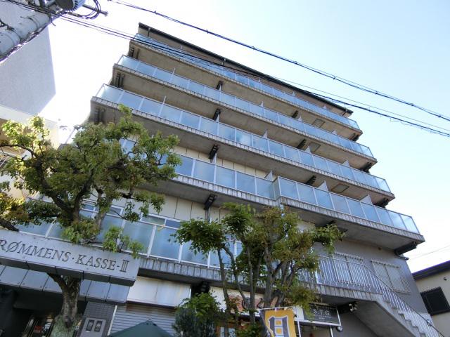 ドロメンスカセ三番館