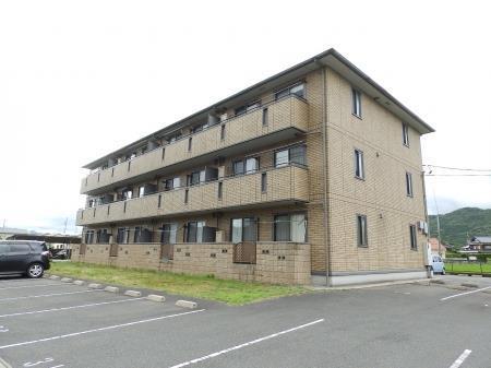 リビングタウン朝田B棟