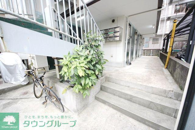 ロベリア六番館
