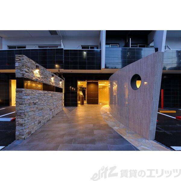 セレニテ梅田北PREMIUM