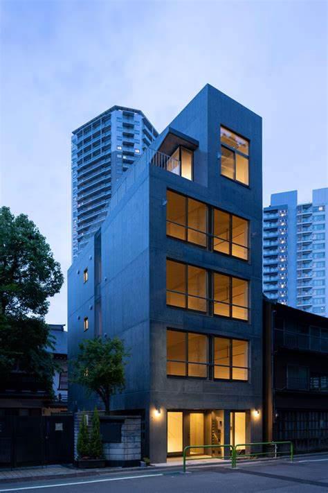 NEZU A FLAT