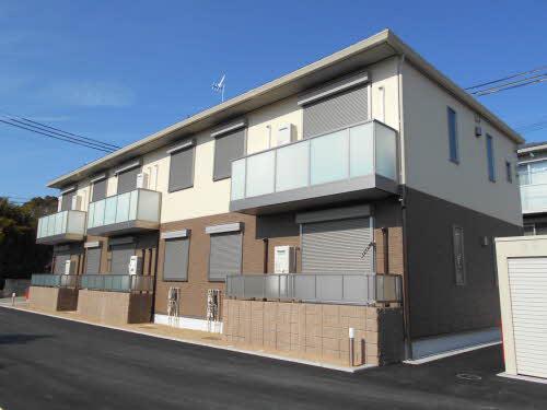 シャーメゾン金ヶ崎 B