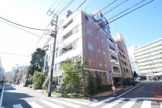 アーバンベース