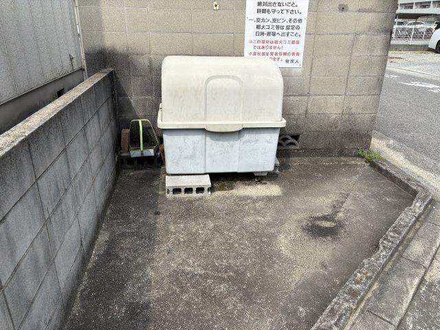パナハイツ魚橋E棟