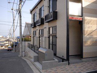 レオパレスウエスト