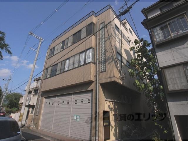 地下鉄烏丸線 鞍馬口駅 徒歩12分 3階建 築35年