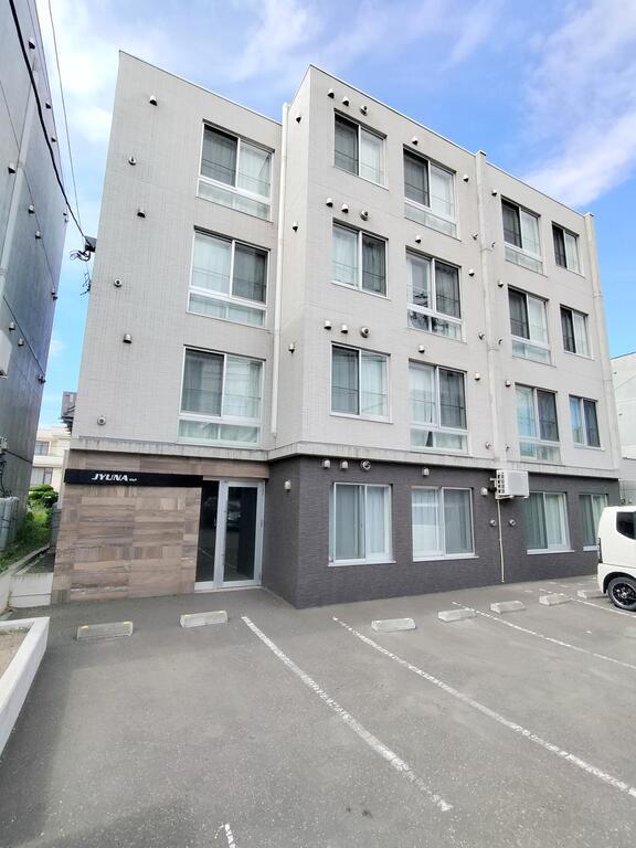 地下鉄南北線 北３４条駅 徒歩2分 4階建 築11年