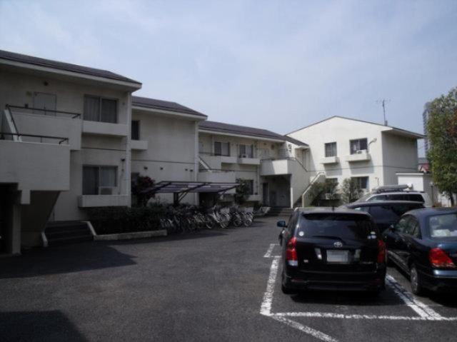 アゼリアガーデン