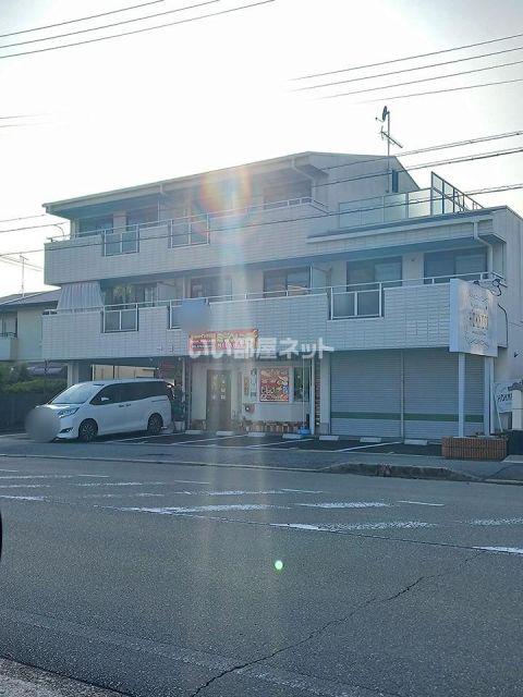ゼニスコート