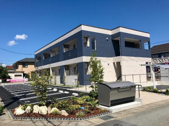 センターアイランド