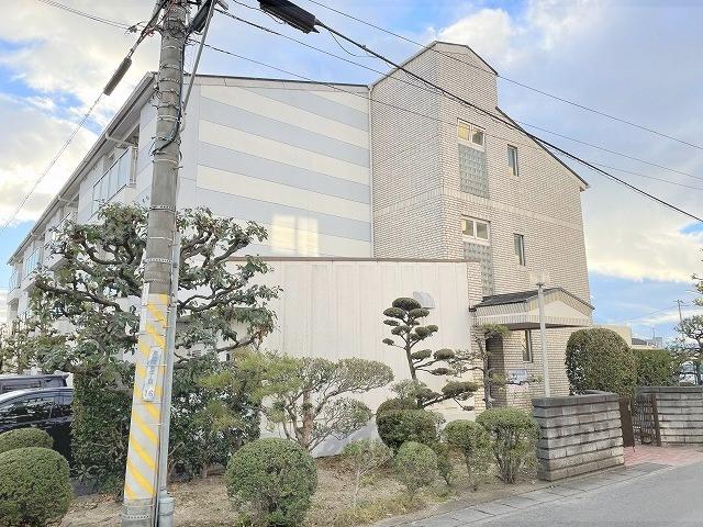 第1ハイツ高樋