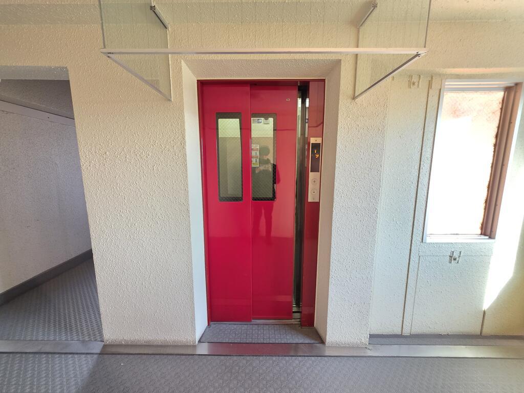 シャンボール荒町