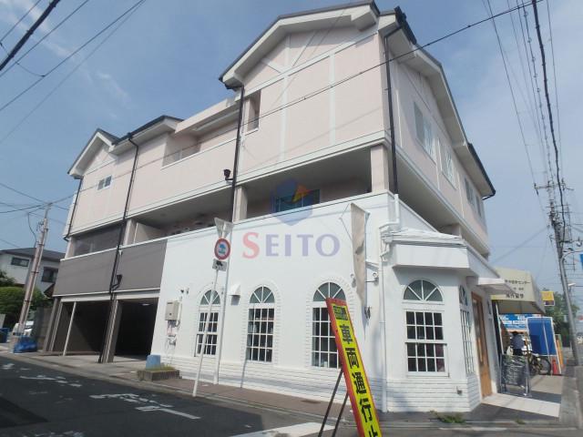 シャルム上野西