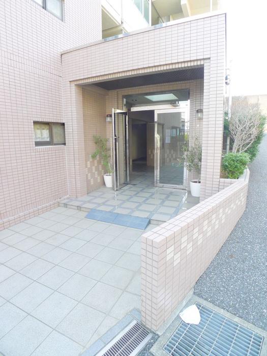 ノーブルクレイン