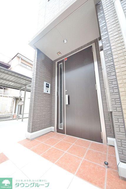 フォレスタレザイア