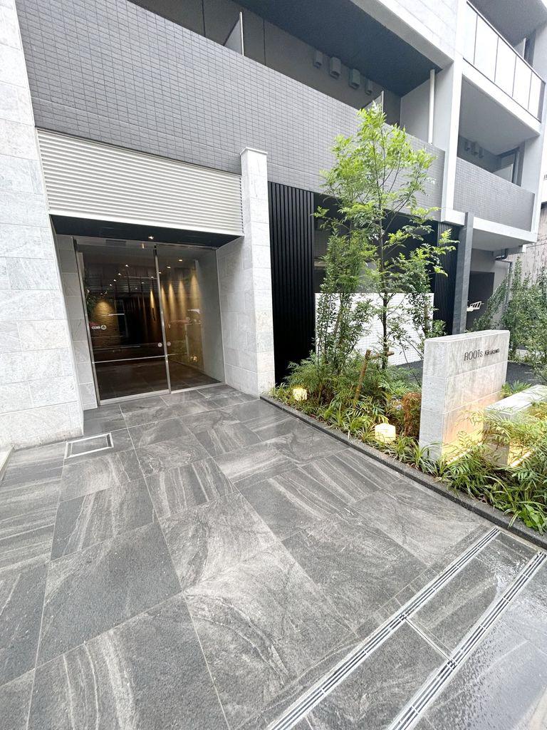 ROOTS KIKUKAWA