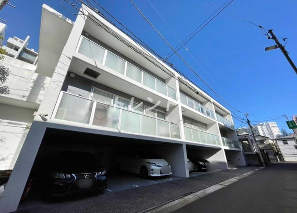 東京メトロ丸ノ内線 新中野駅 徒歩1分 3階建 築26年