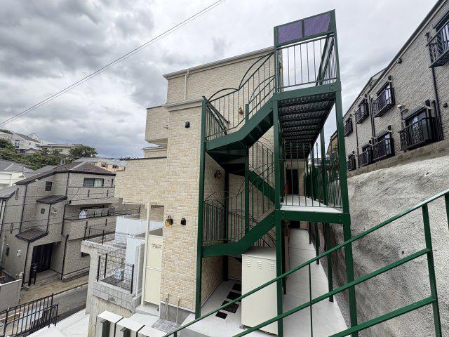 クワイエット クラブ ハウス ミックス三ツ沢下町(1LDK/3階)
