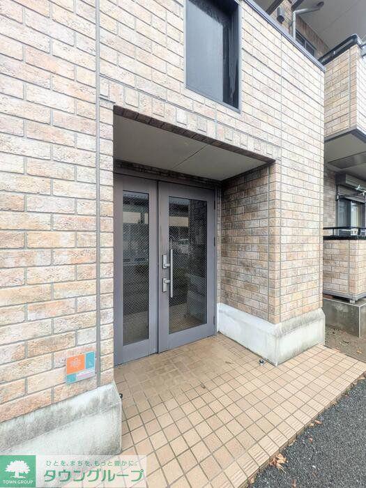 ウィスタリアC棟
