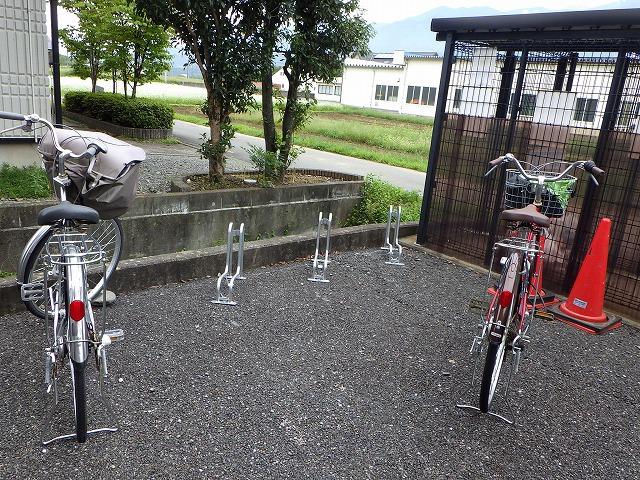 メゾンプレジール