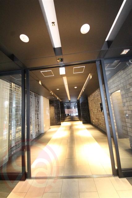 プレサンス阿波座駅前