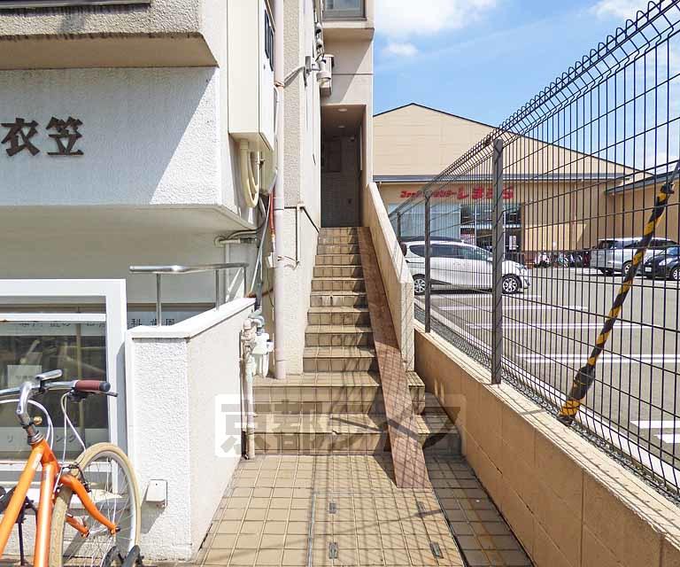 セゾン衣笠